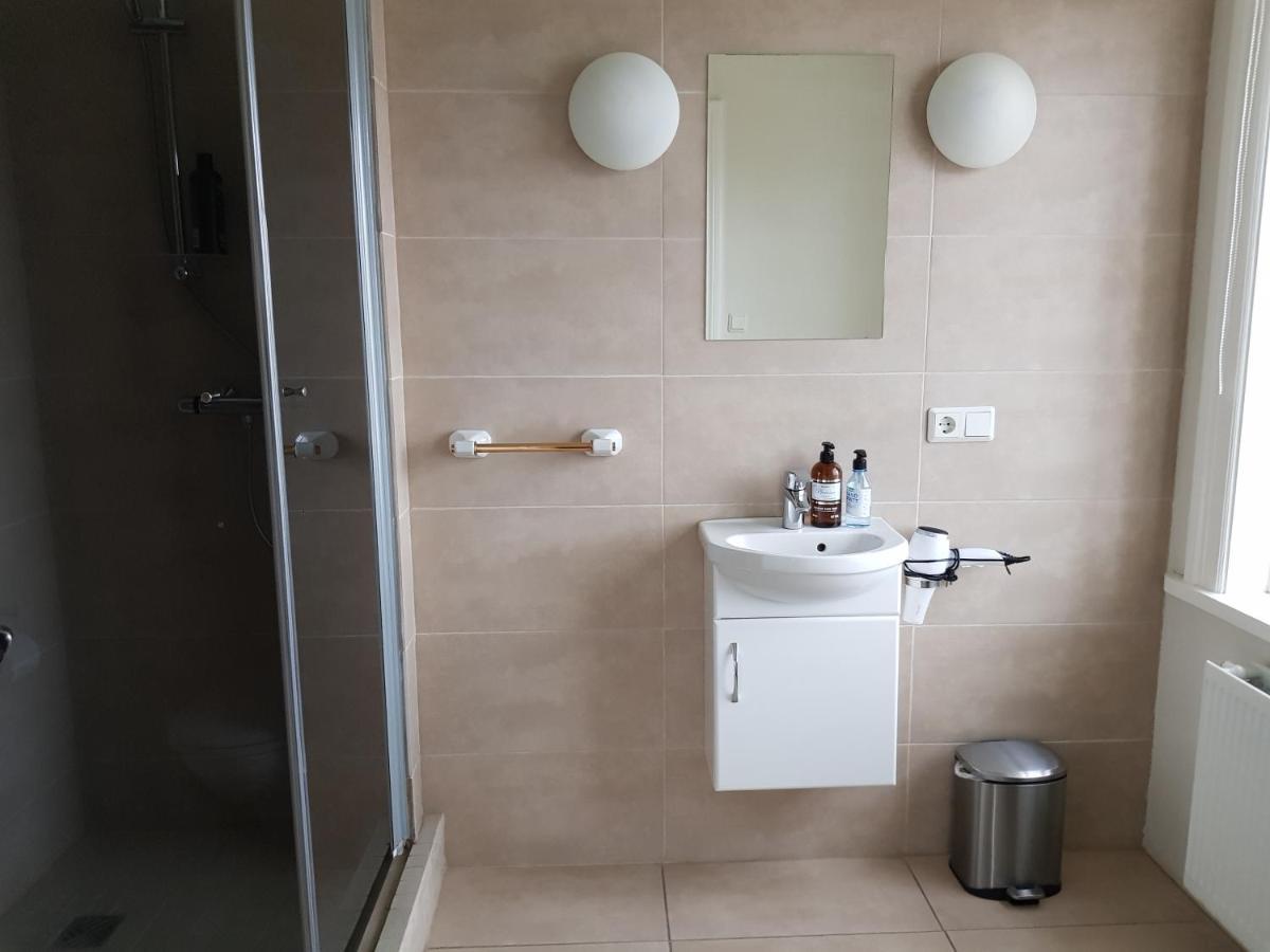 Fe Gisting Hotel Акурейри Екстериор снимка